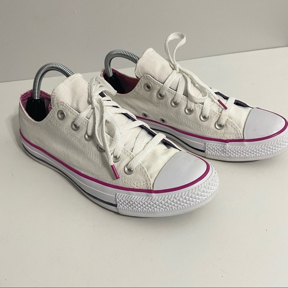 Converse Shoes - Converse All Star Women’s White Sneakers